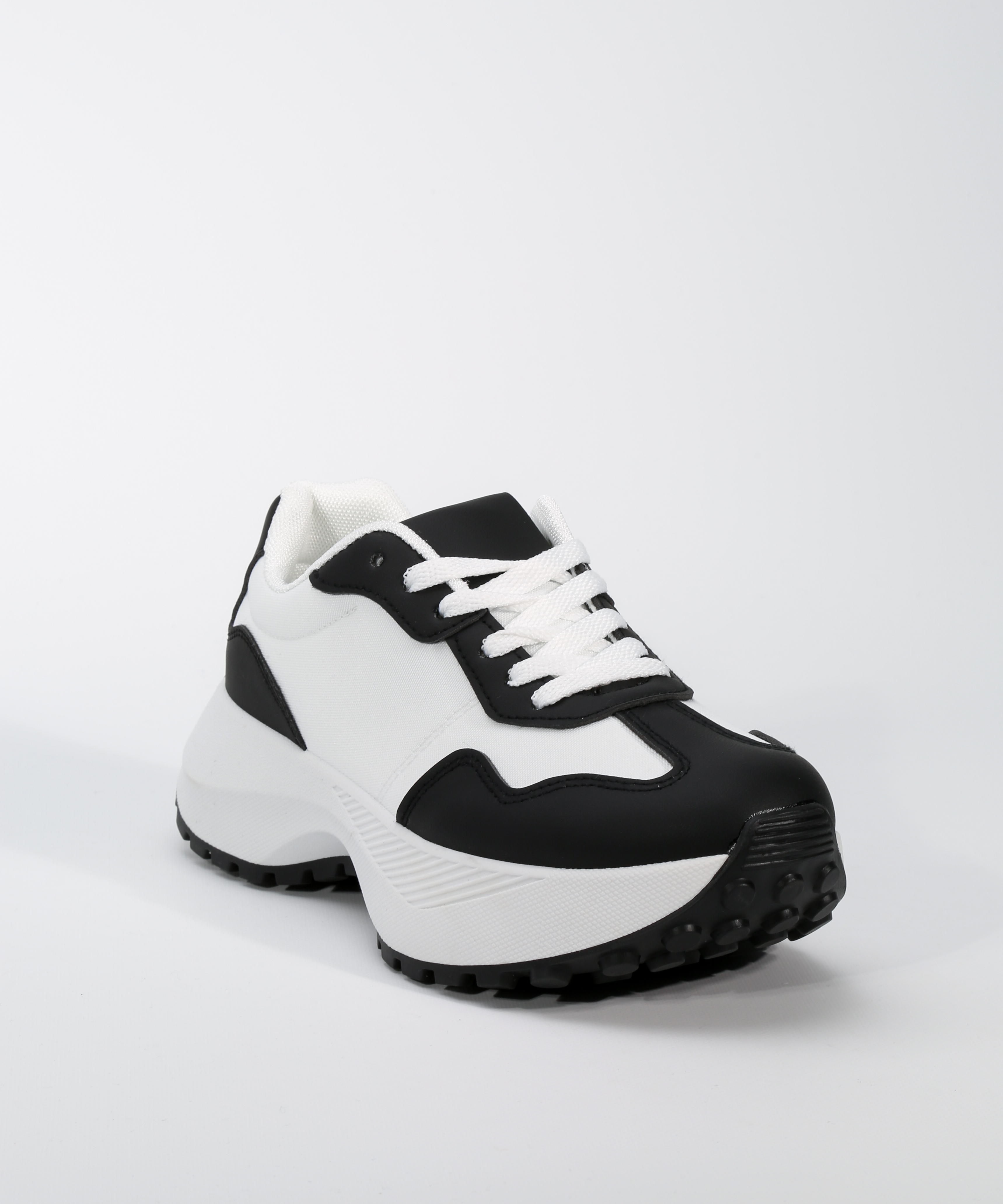 Zapatillas deportivas image number null